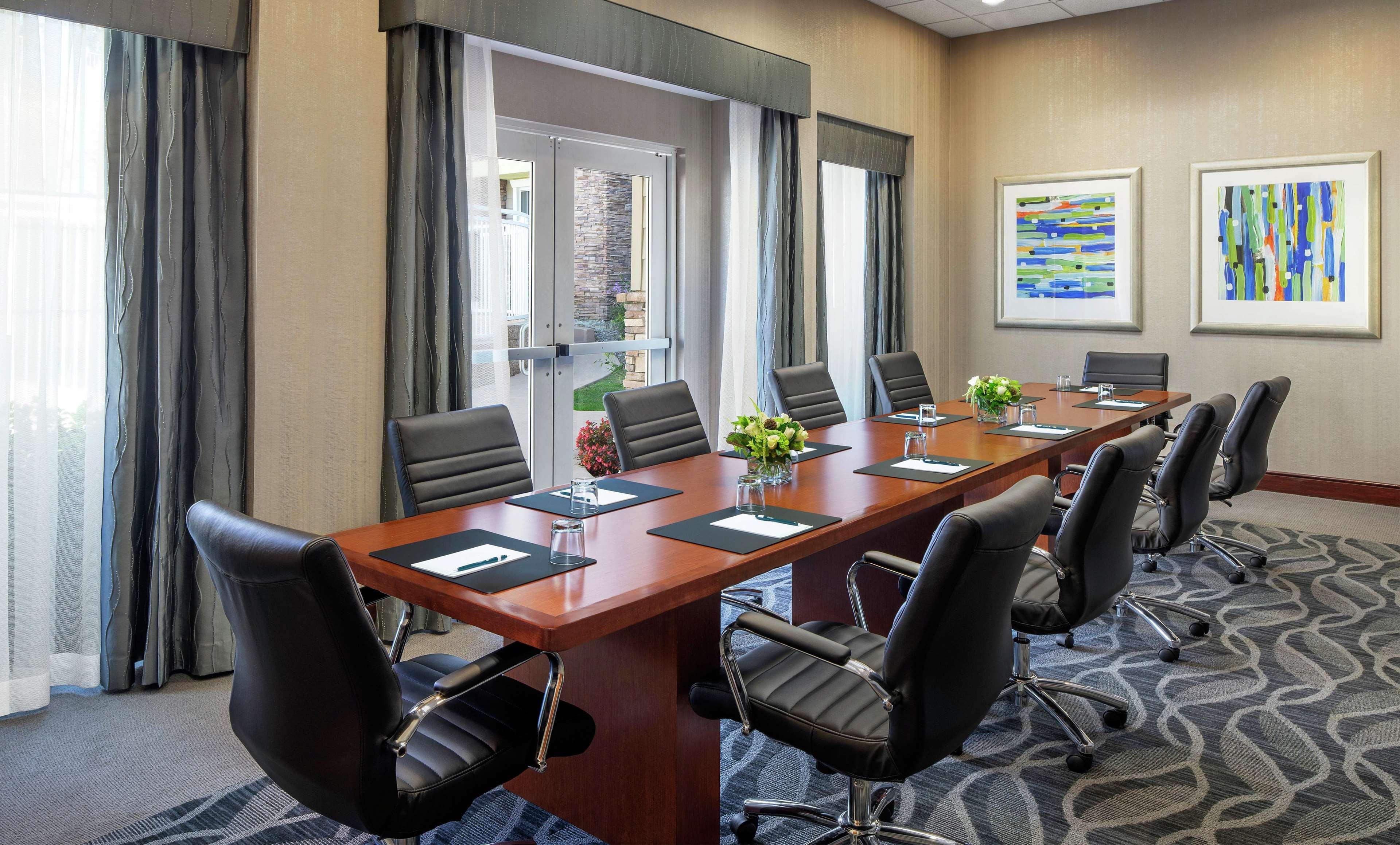 Homewood Suites By Hilton Агура-Хиллз Экстерьер фото